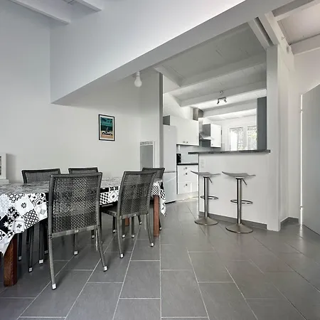 Villa Moderne 4 Pieces 6 Pers, Proche Plage - Wifi, Parking - Fr-1-705-13 Casa de Férias *