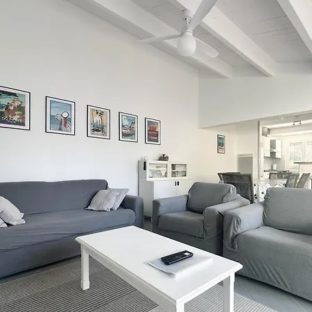 Holiday home Moderne 4 Pieces, 6 Pers, Proche Mer, Wifi, Animaux Ok, Parking - Fr-1-705-13 La Palmyre